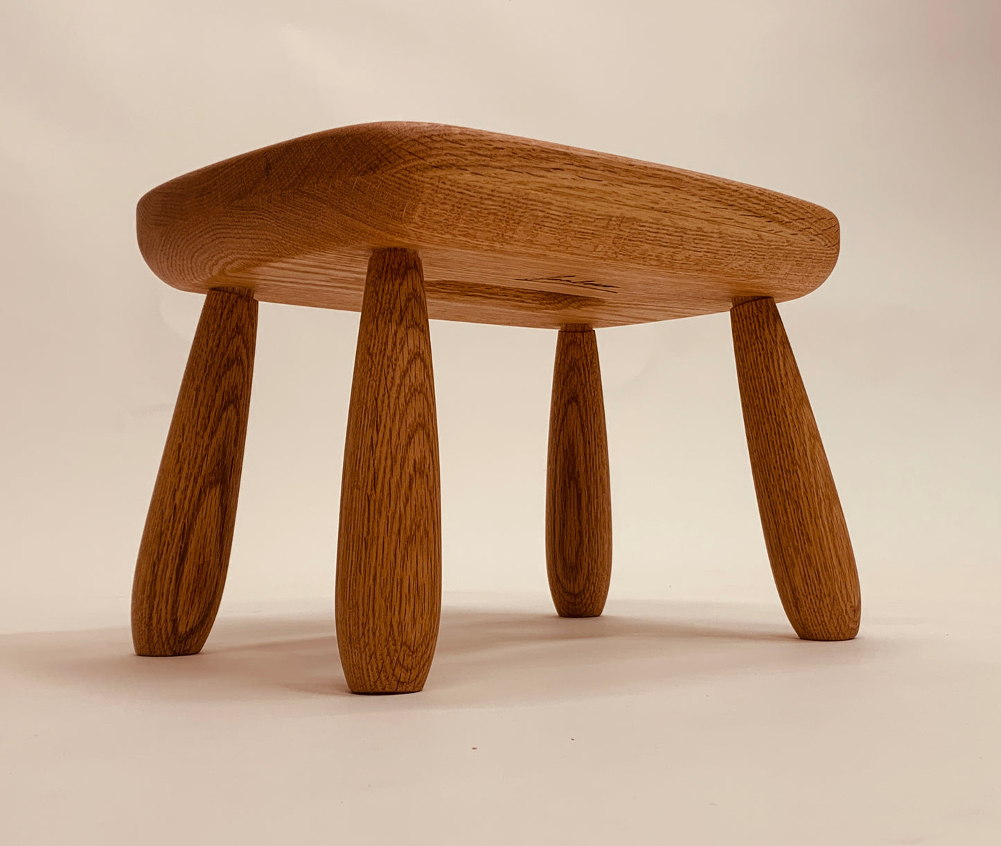 Hobbit Poodle Foot-Stool in Red Oak
