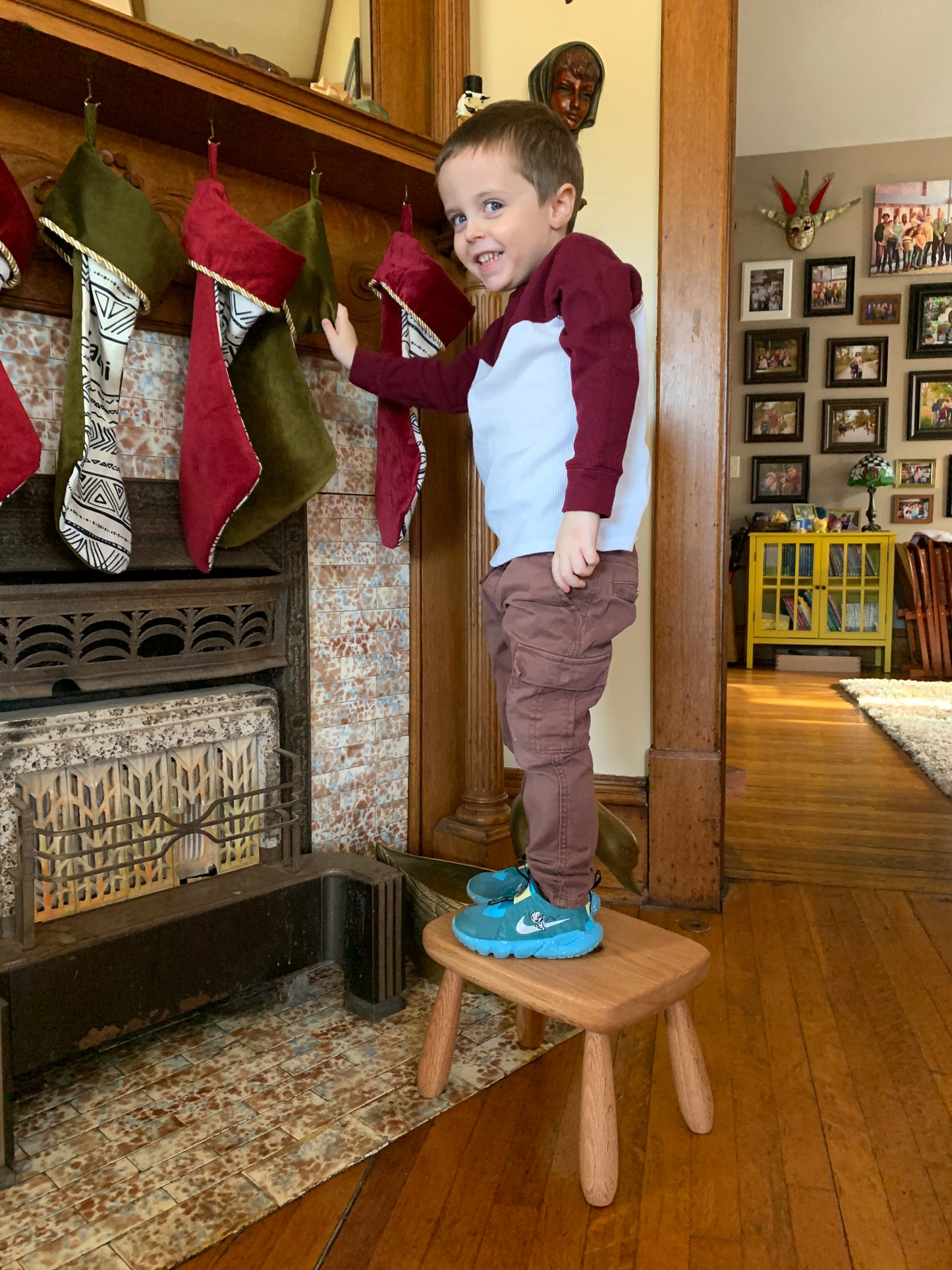 Hobbit Poodle Foot-Stool in Red Oak